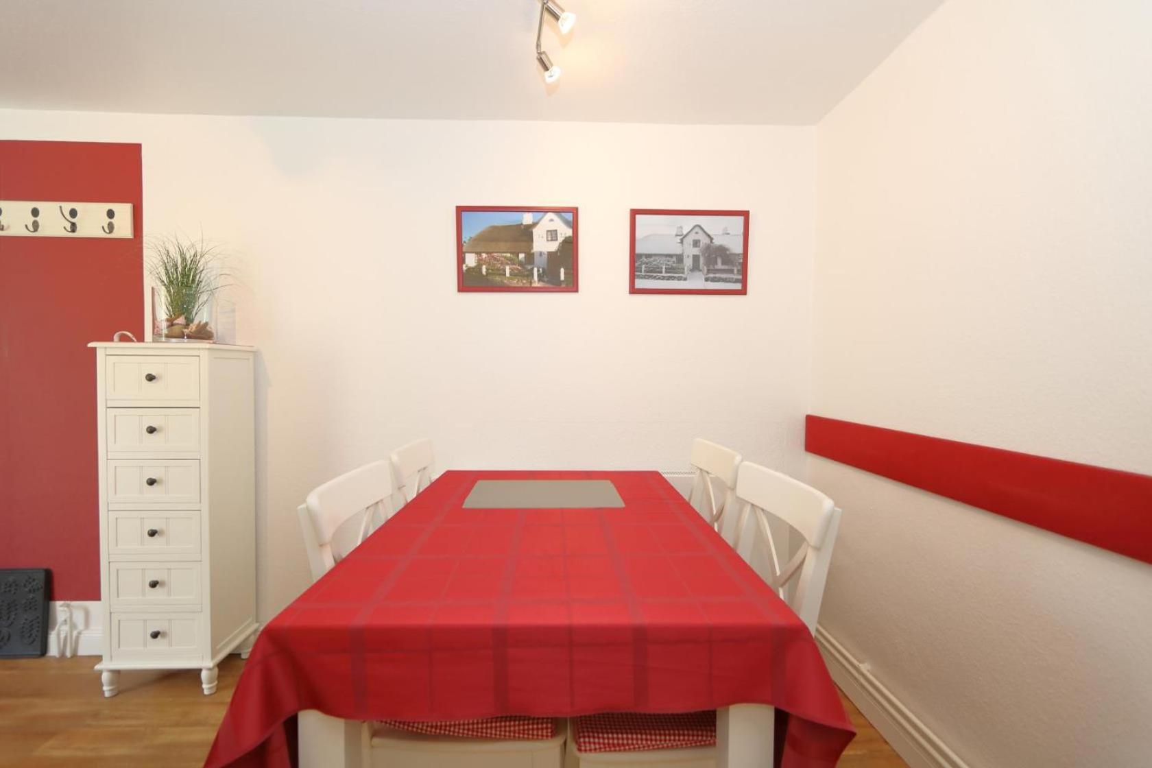 Friesenhaus, App. 2 *